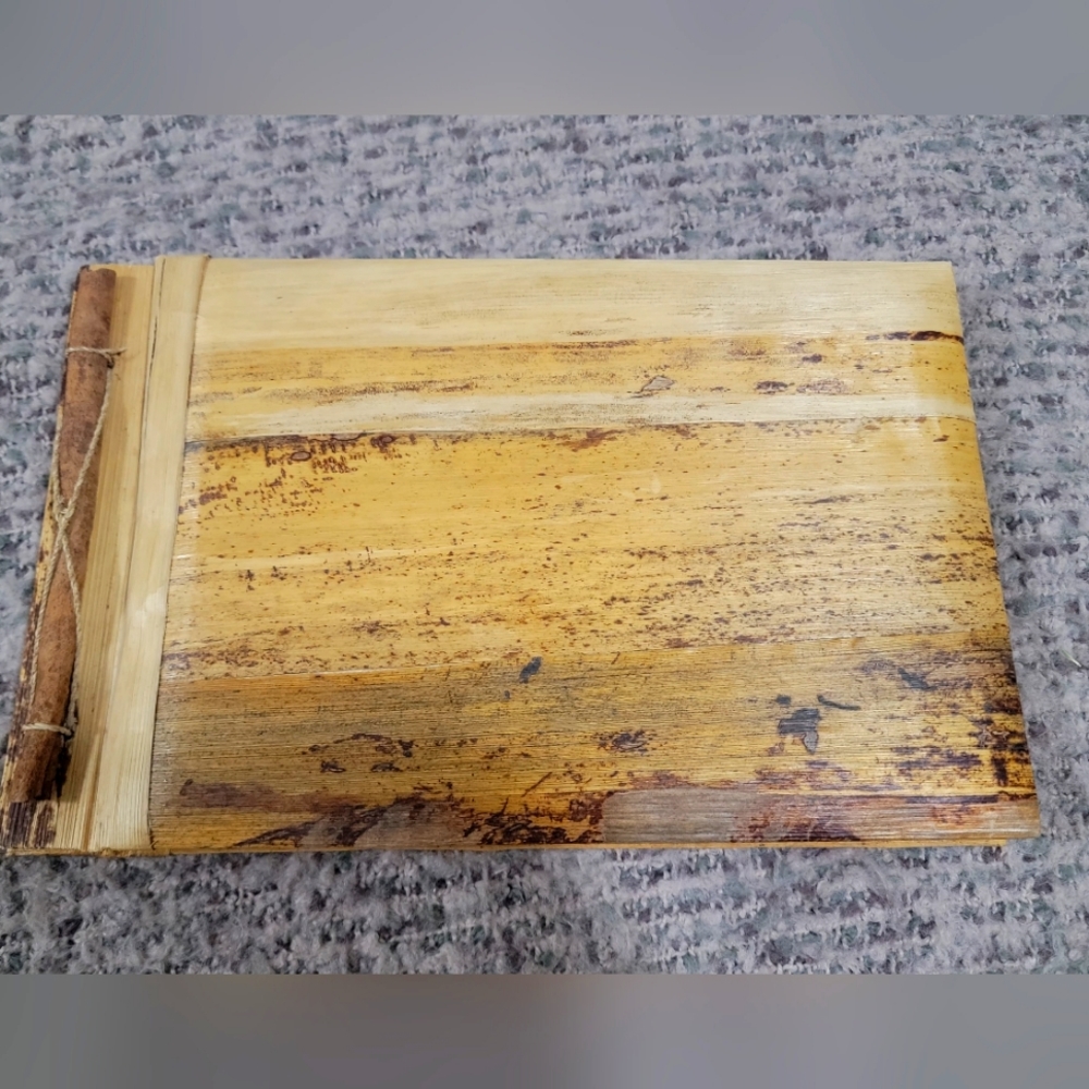 Banana Leaf Photo Album